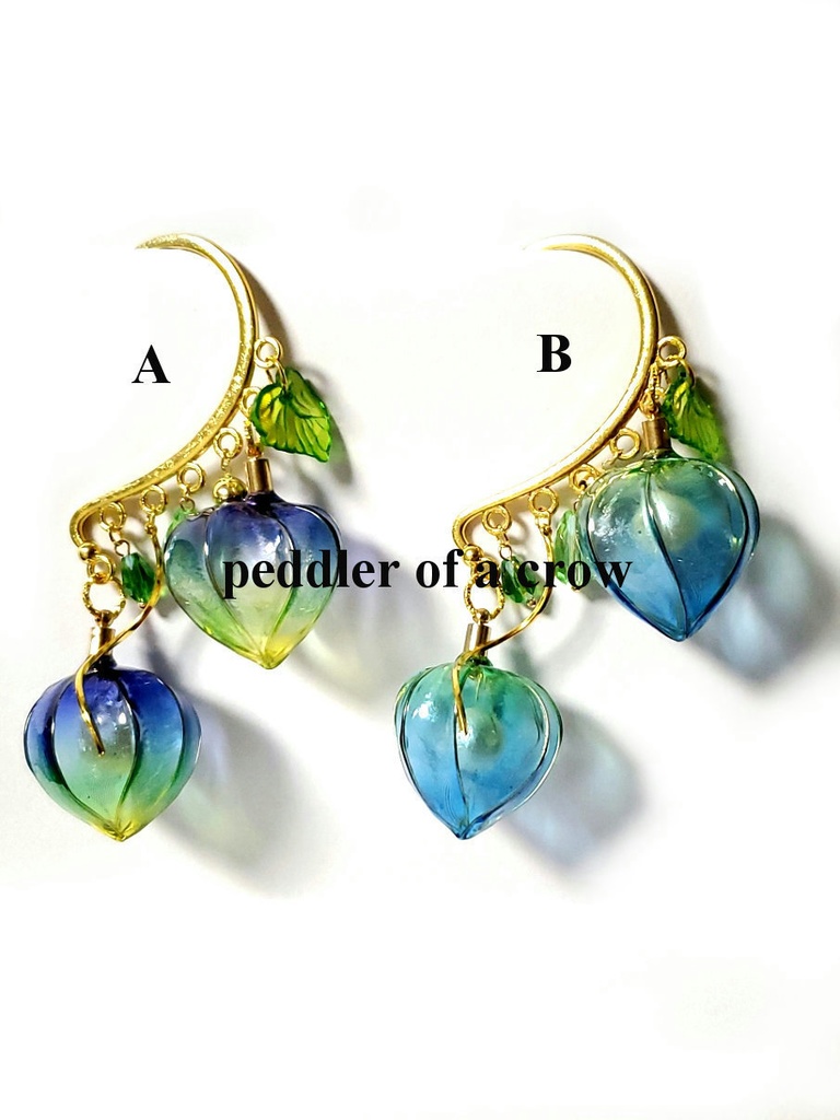 鬼灯のイヤーフック・２種各１個のみ