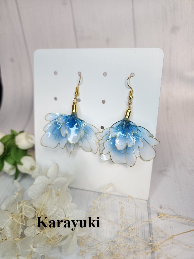 金魚の尾鰭耳飾り 3種各1個のみ/1ペア売り