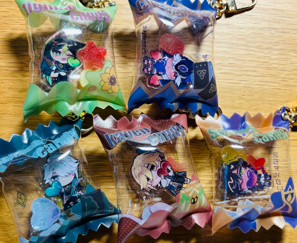 シャカシャカキャンディチャーム