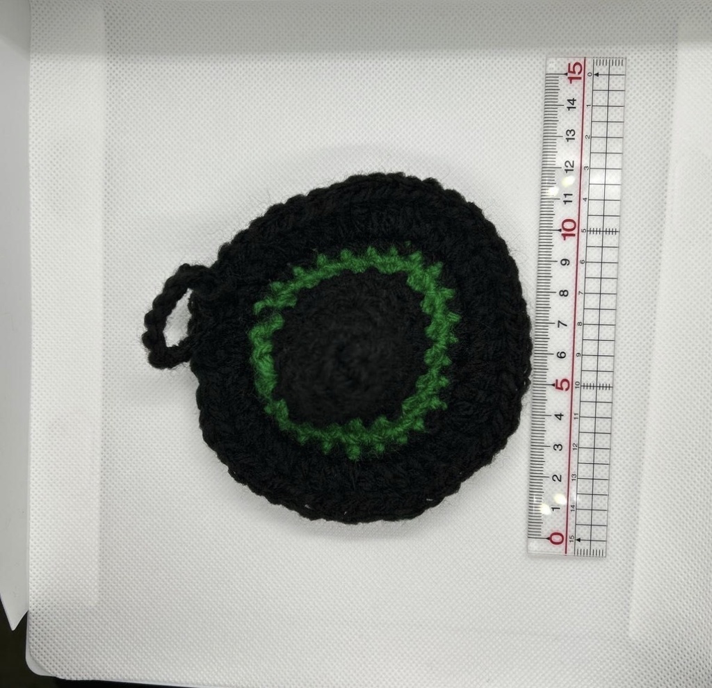 ハンドメイド 魔法使いの帽子型アクリルたわし