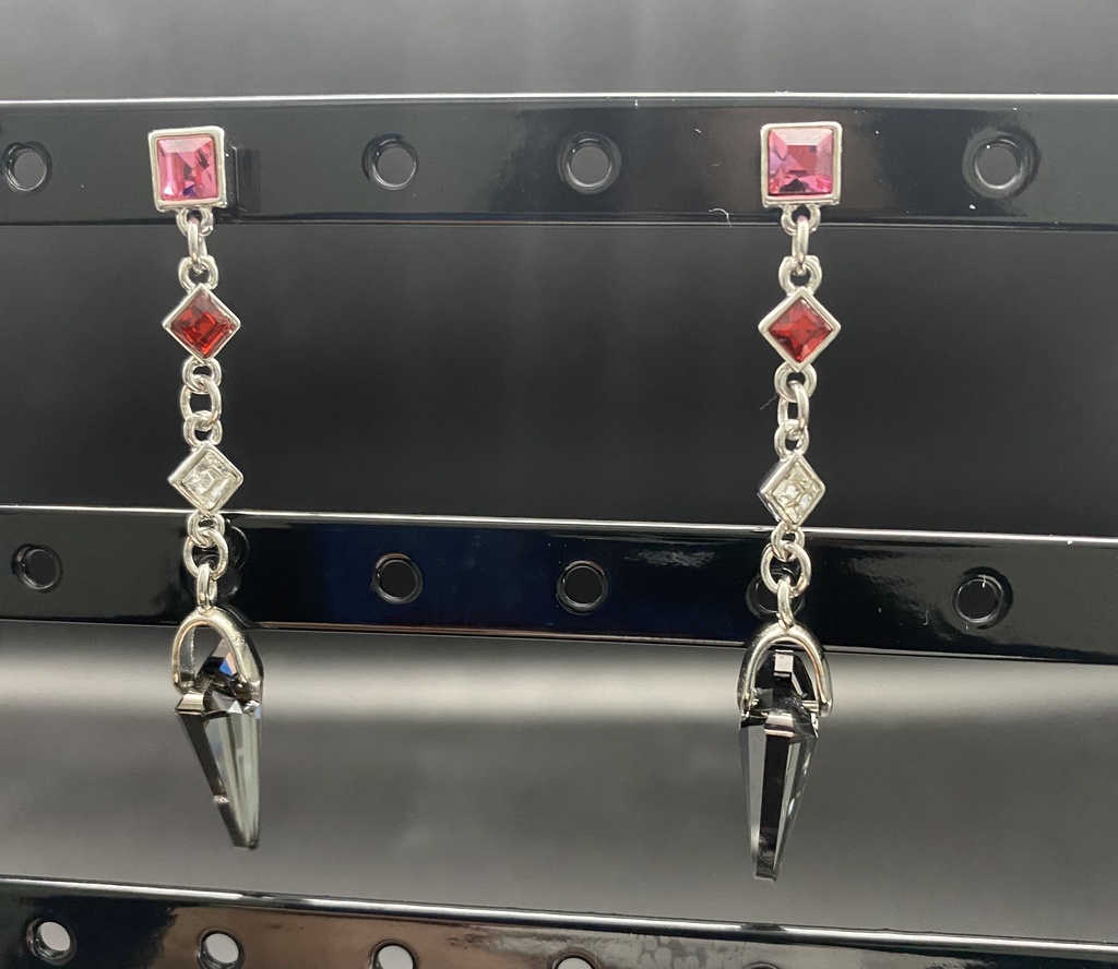 ディアボロ風ピアス