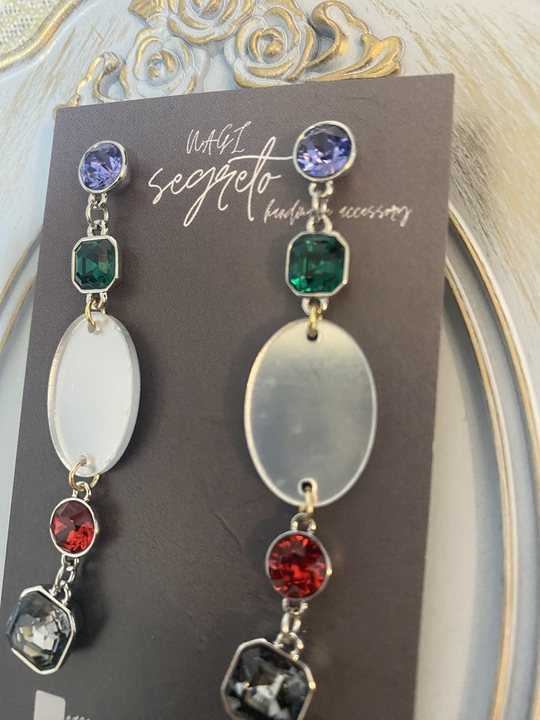 イルーゾォ風ピアス