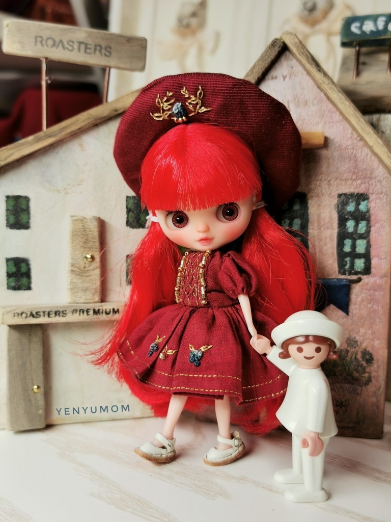 【ブルゴーニュ刺繍 ドレス セット / プチブライス】Yenyumom