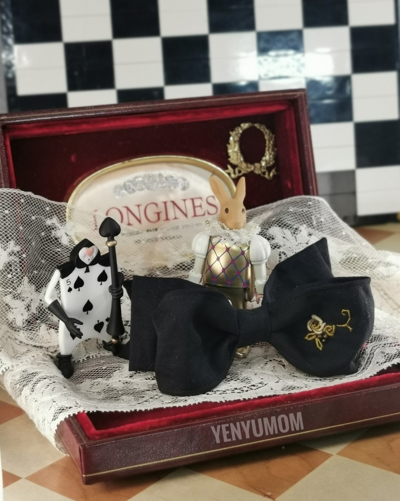 【アリス 刺繍 ドレス セット / ブライス / モモコ / オビツ24】Yenyumom