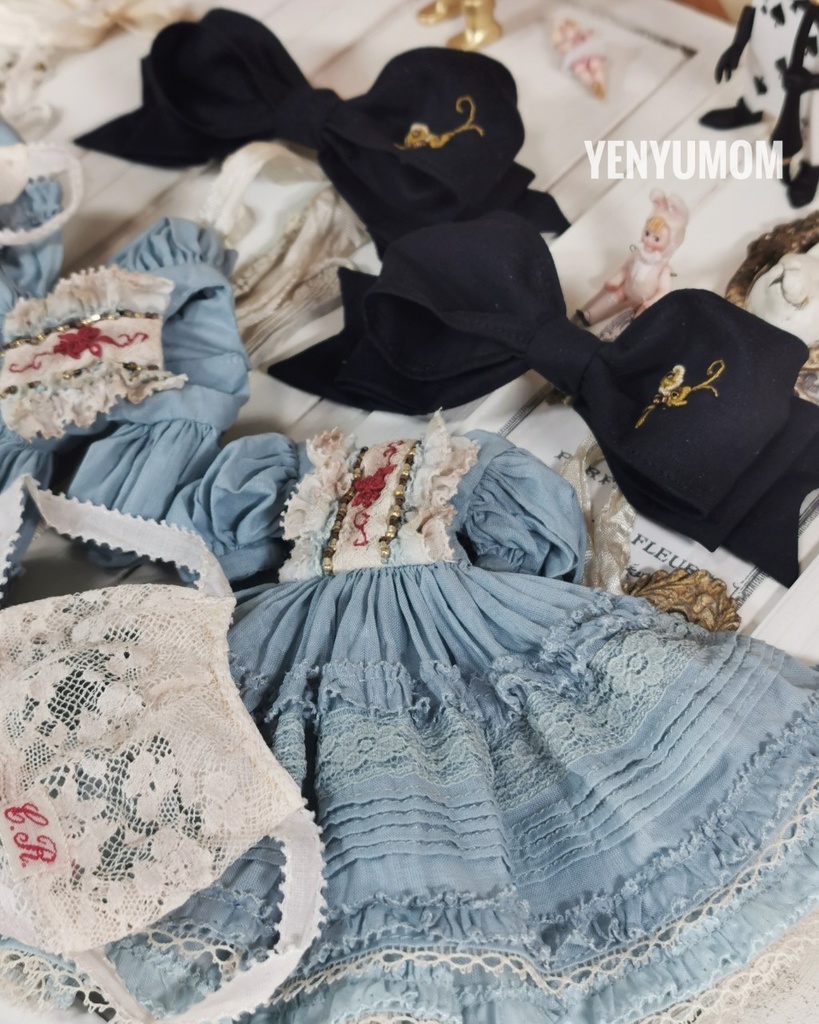 【アリス 刺繍 ドレス セット / ブライス / モモコ / オビツ24】Yenyumom