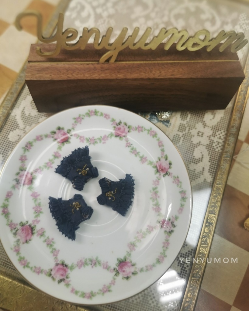 【花の刺繍 ドレス / フォーチュンワンダフレンド】Yenyumom