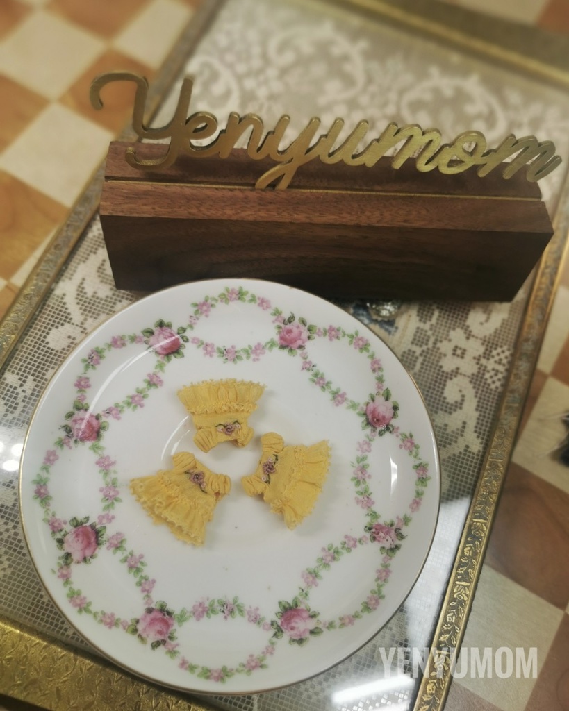 【花の刺繍 ドレス / フォーチュンワンダフレンド】Yenyumom