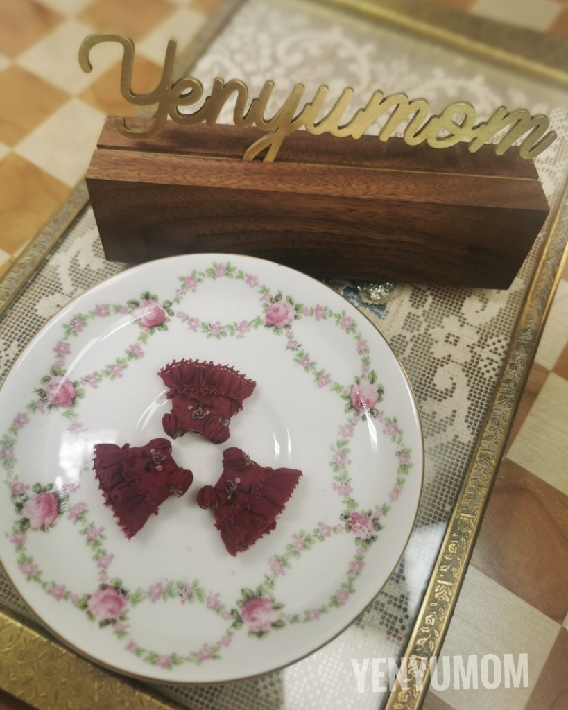 【花の刺繍 ドレス / フォーチュンワンダフレンド】Yenyumom