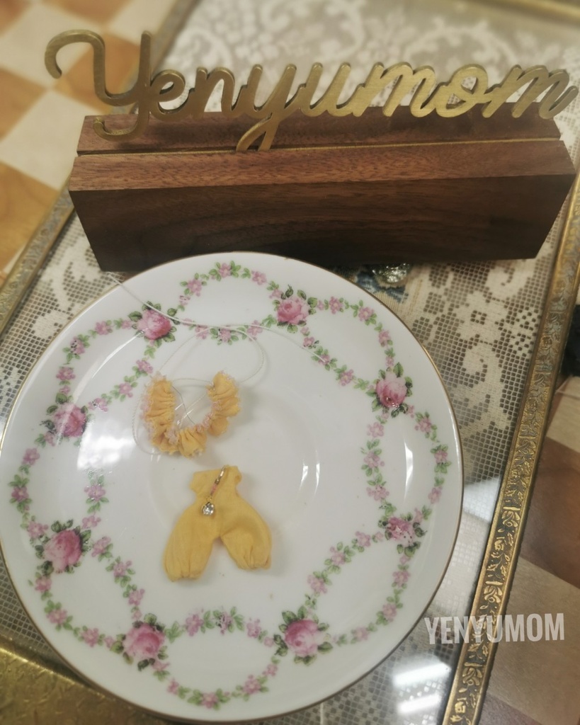 【ラフカラー 刺繍ロンパース / フォーチュンワンダフレンド】Yenyumom