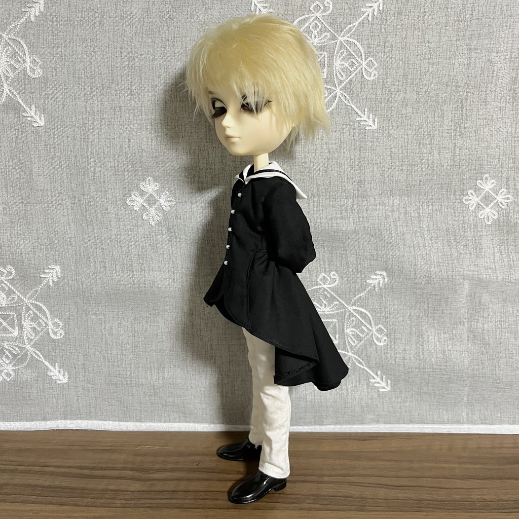 【即納品】セーラーカラーのフィッシュテールブラウス(ブラック)