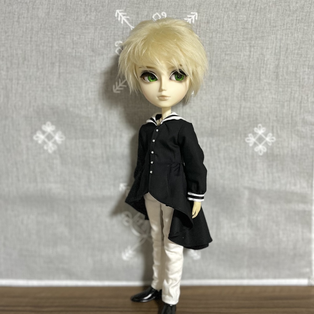 【即納品】セーラーカラーのフィッシュテールブラウス(ブラック)