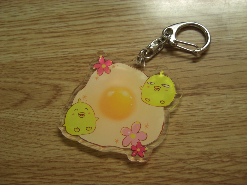 ひよこと目玉焼きのアクリルキーホルダー