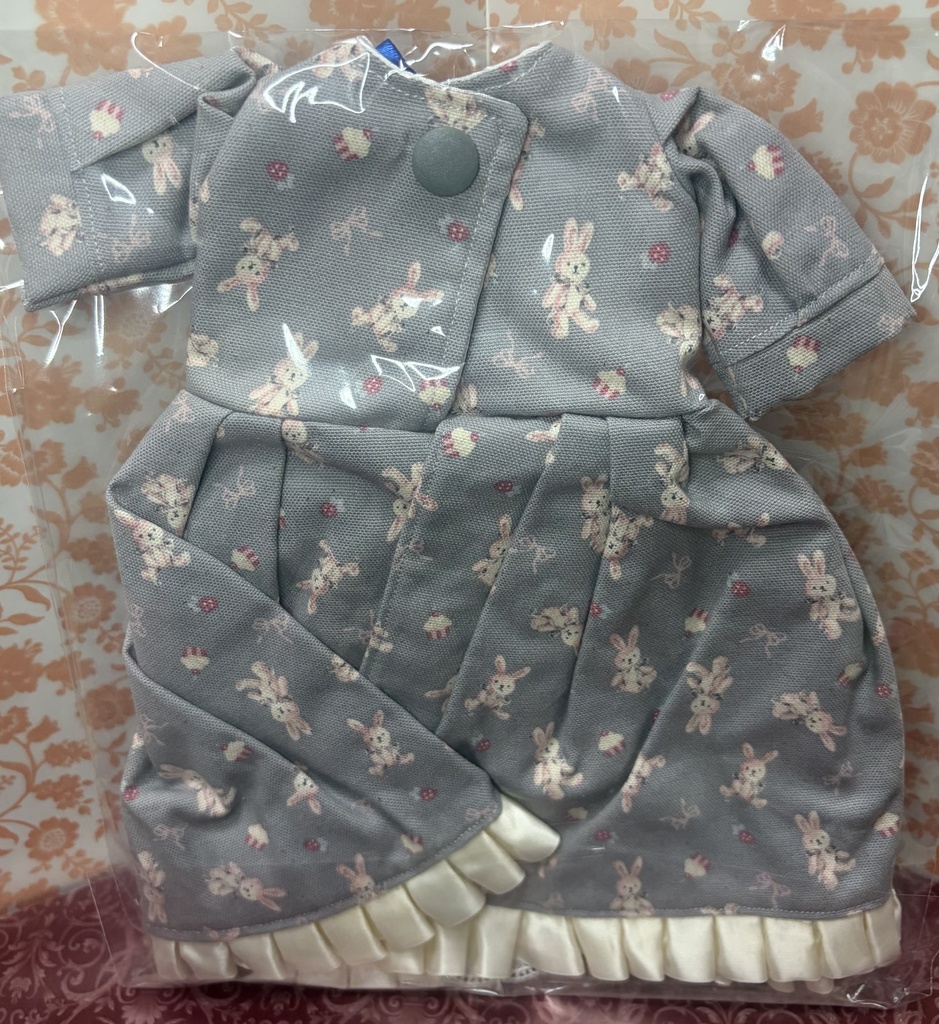 うさぎちゃんドレス
