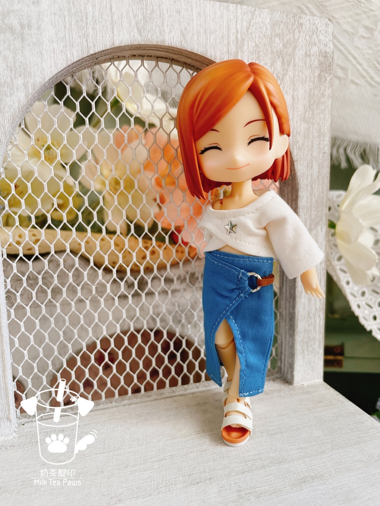 【オビツ11・1/12ドール服】不規則スリットスカート ①