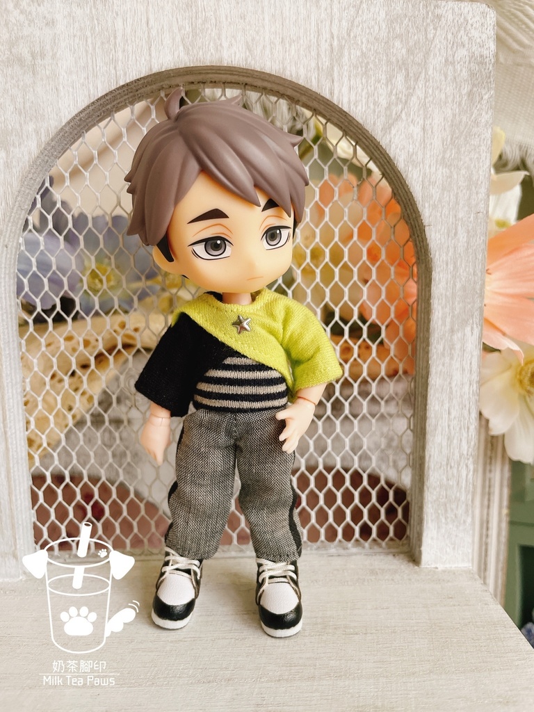 【オビツ11・1/12ドール服】クロスショートトップス①