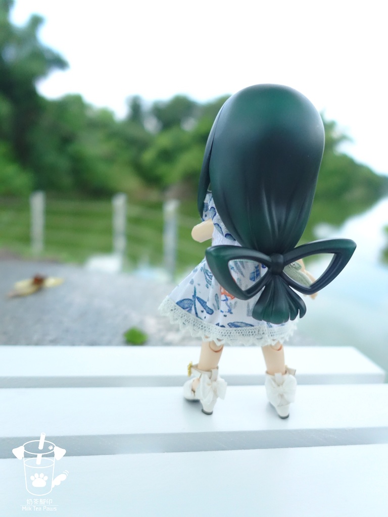 【オビツ11・1/12ドール服】初夏SP2・フリル袖花柄ワンピース