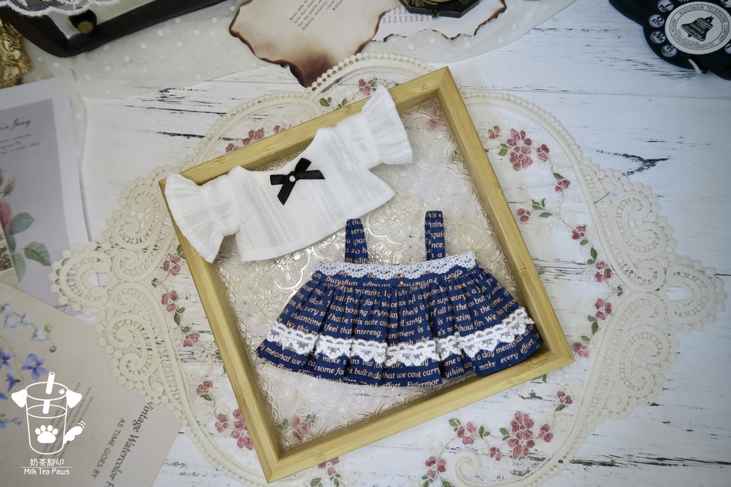 【20cmぬいぐるみ・ぬい服】Mono Whisper・英字柄シャツセット・ジャンスカセット(2色)