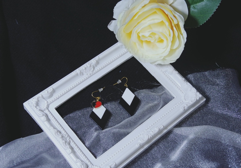 IdentityV 白黒無常-四つ辻の美少年-