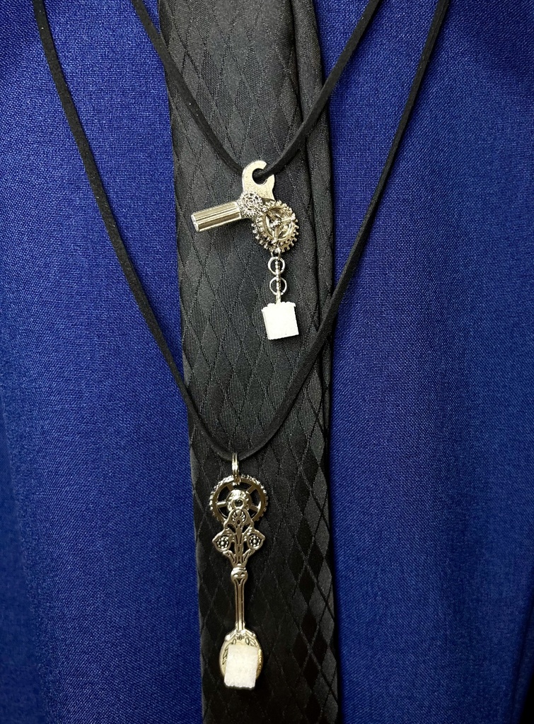 【ラスト2点】ゼンマイと歯車と角砂糖ネックレス【スチームパンクと角砂糖が恋をした】