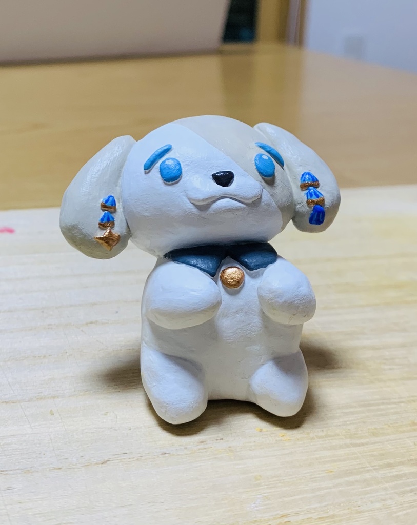 おいしいものと、はるたうん(粘土置物)