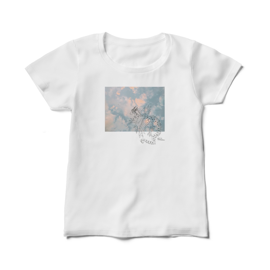 花の竜と空のレディースTシャツ