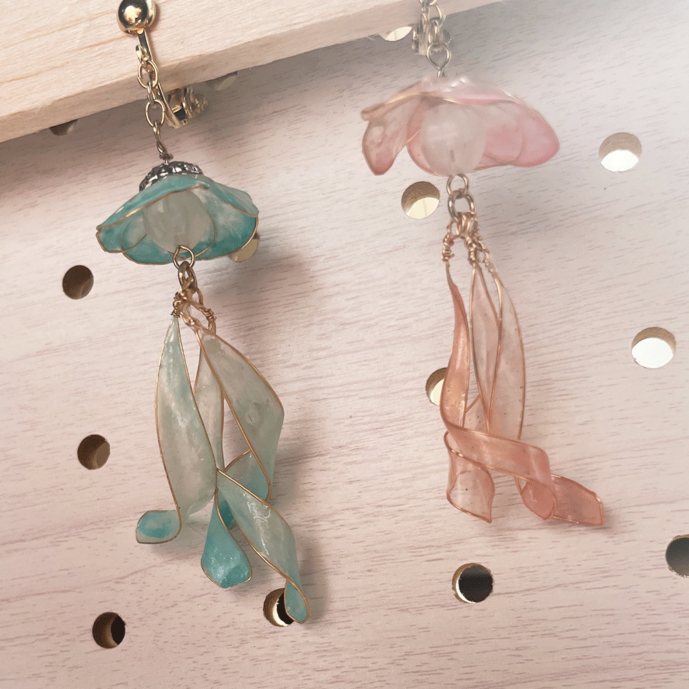 クラゲのイヤリング(金具変更可)