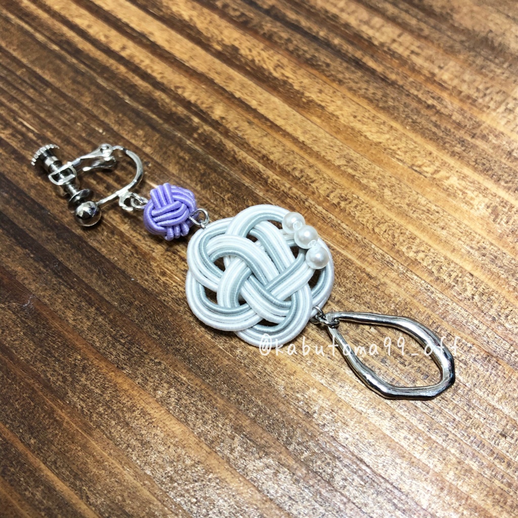 【HQ】メッチャさり気なくユニカラーで推す水引耳飾り(番外:白鳥沢 牡蠣事変)