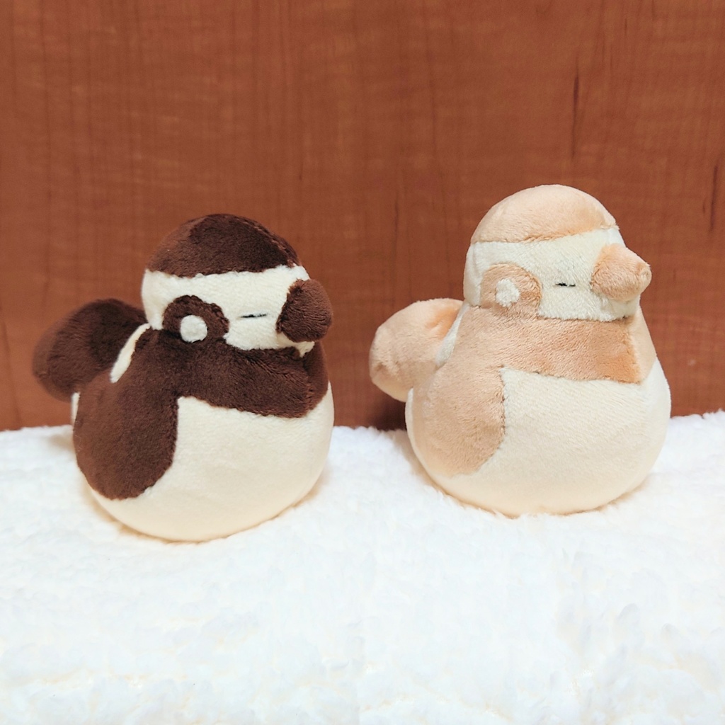すずめのぬいぐるみ