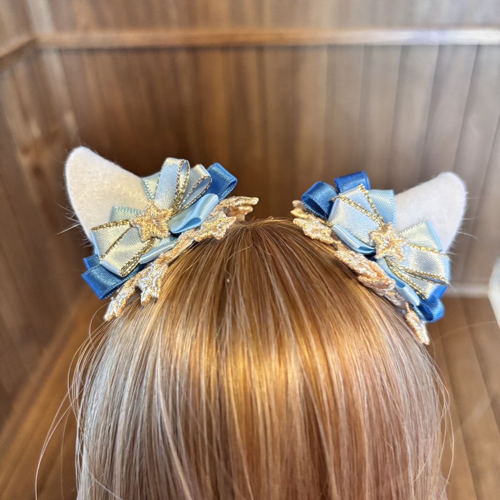 猫耳ヘアアクセサリー〈白×水色〉