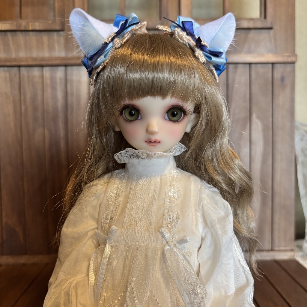 猫耳ヘアアクセサリー〈白×水色〉