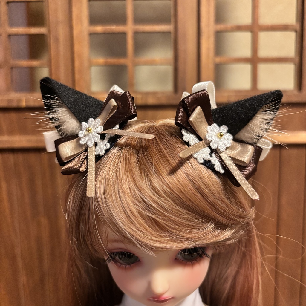 猫耳ヘアアクセサリー〈黒×茶色〉フラワー真ん中金色