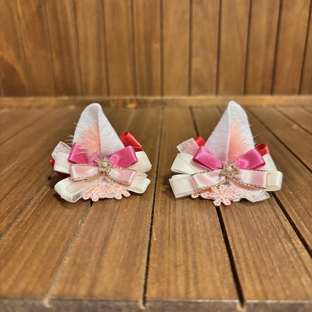 猫耳ヘアアクセサリー〈白×ピンク〉花モチーフ