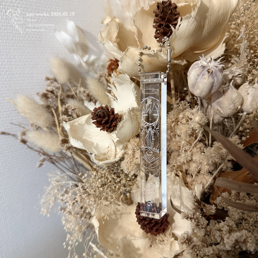 【新作｜在庫1点のみ】Acrylic hotel key holder [005]