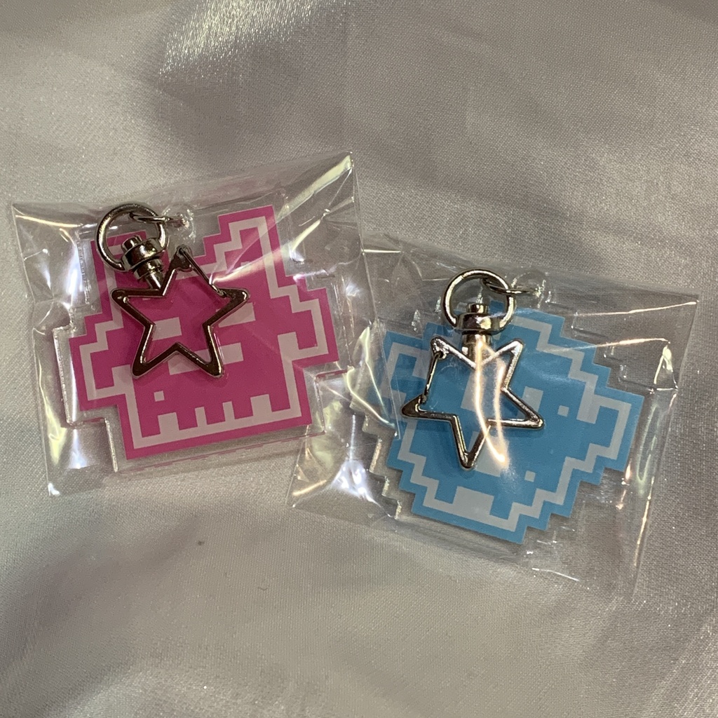 ネコちゃんまろちゃんアクリルキーホルダー