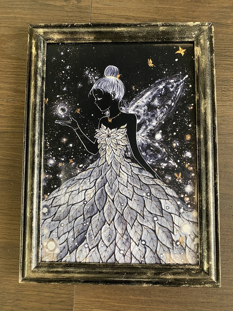 白葉のドレス・A5複製イラスト（額付き）