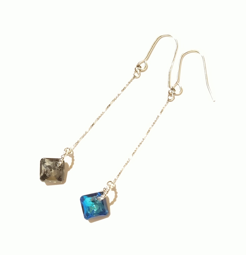 門キラ概念ロングピアス