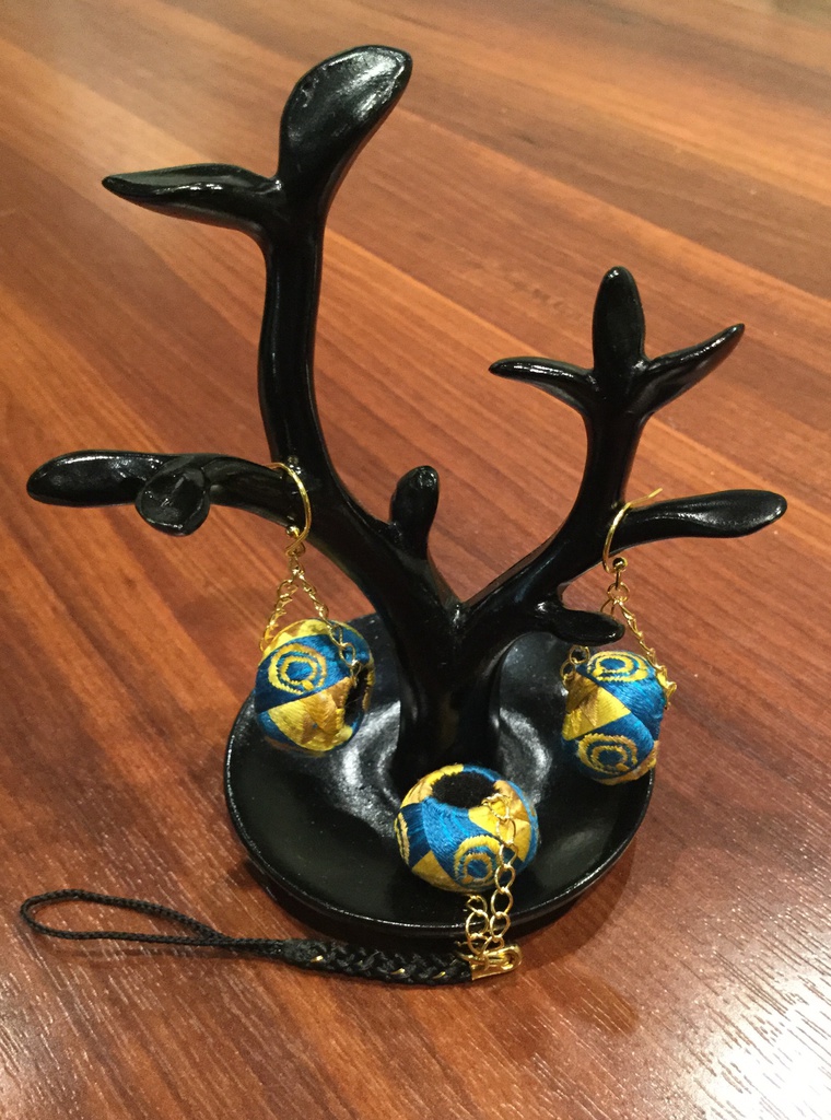 加賀ゆびぬき 三日月宗近紋