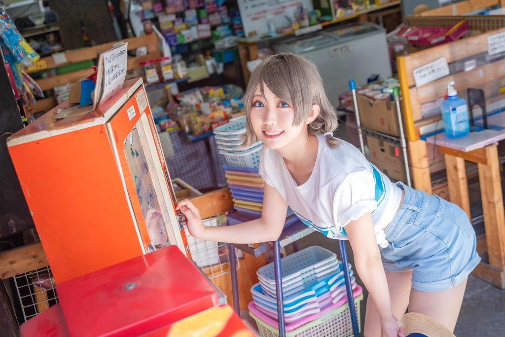 「君と夏と。」写真集