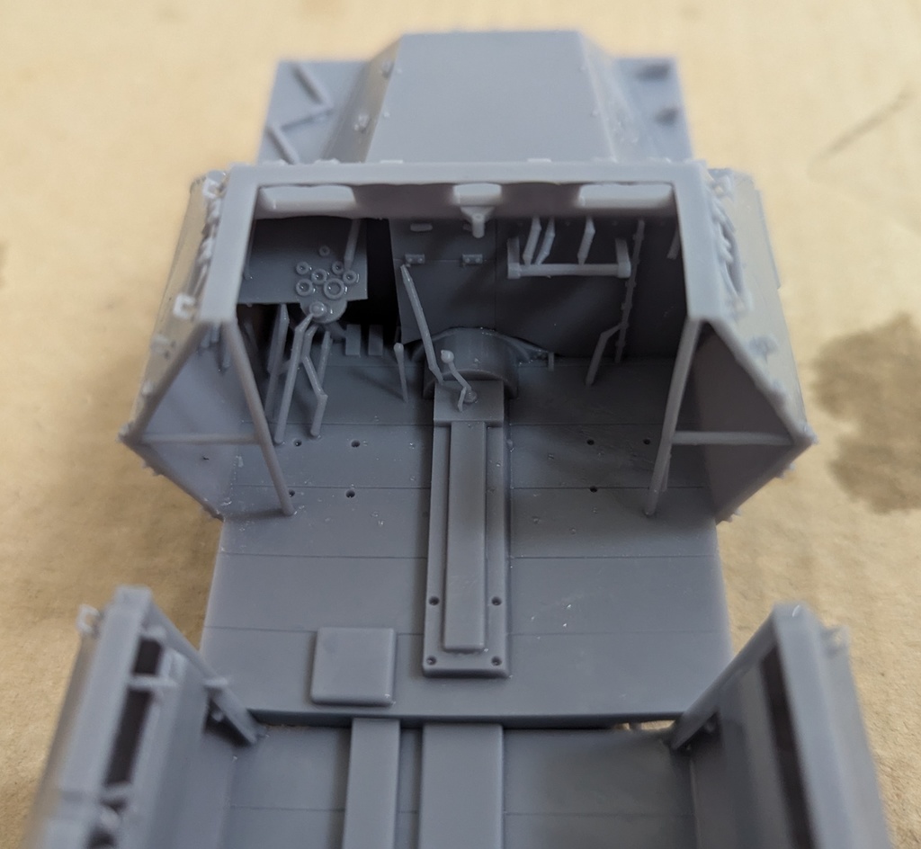 1/35 一式半装軌装甲車 ホハ 【武装付き】