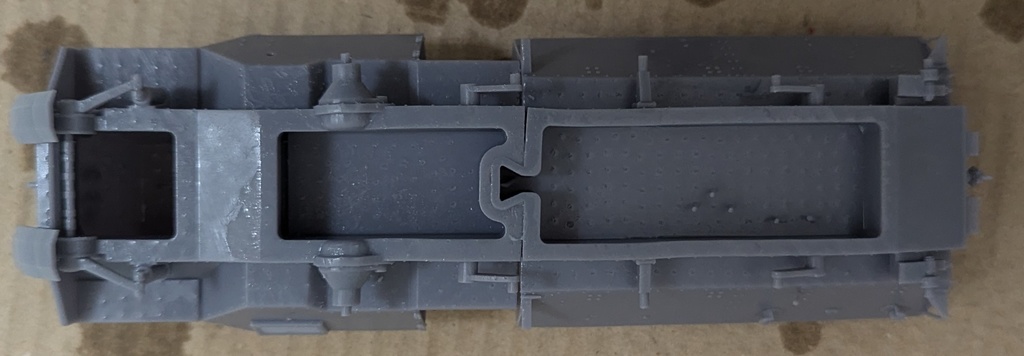 1/35 一式半装軌装甲車 ホハ 【武装付き】