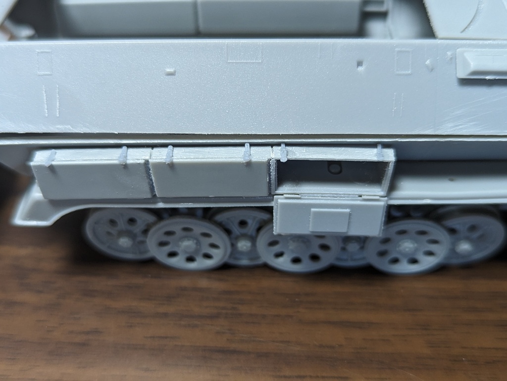 1/35 ドイツ軍 ツールボックス用ロック×ロック閉32コ・ロック開8コ(青木周太郎氏企画監修)