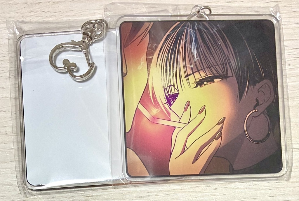 アクリルキーホルダー「煙草」【COMITIA152】