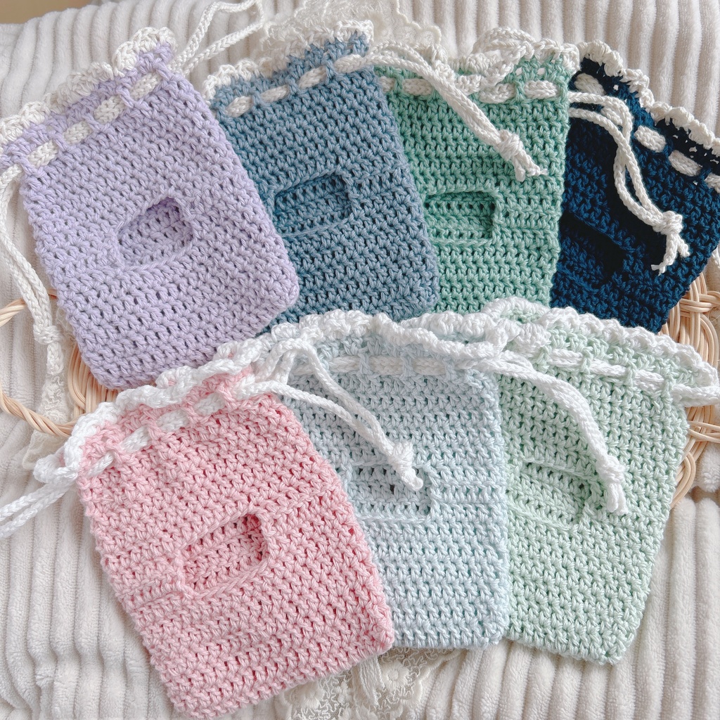 ひょっこりポーチ