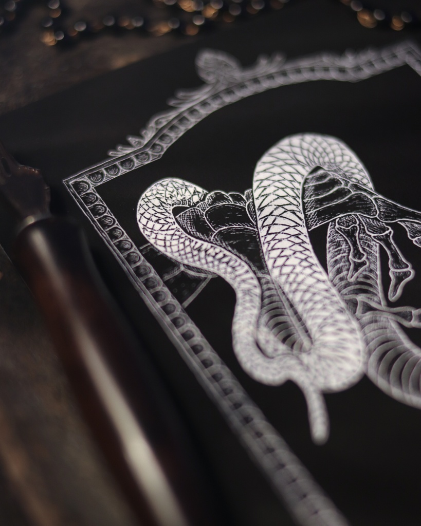 葉書 - 楽園の白いヘビ (Giclée print)