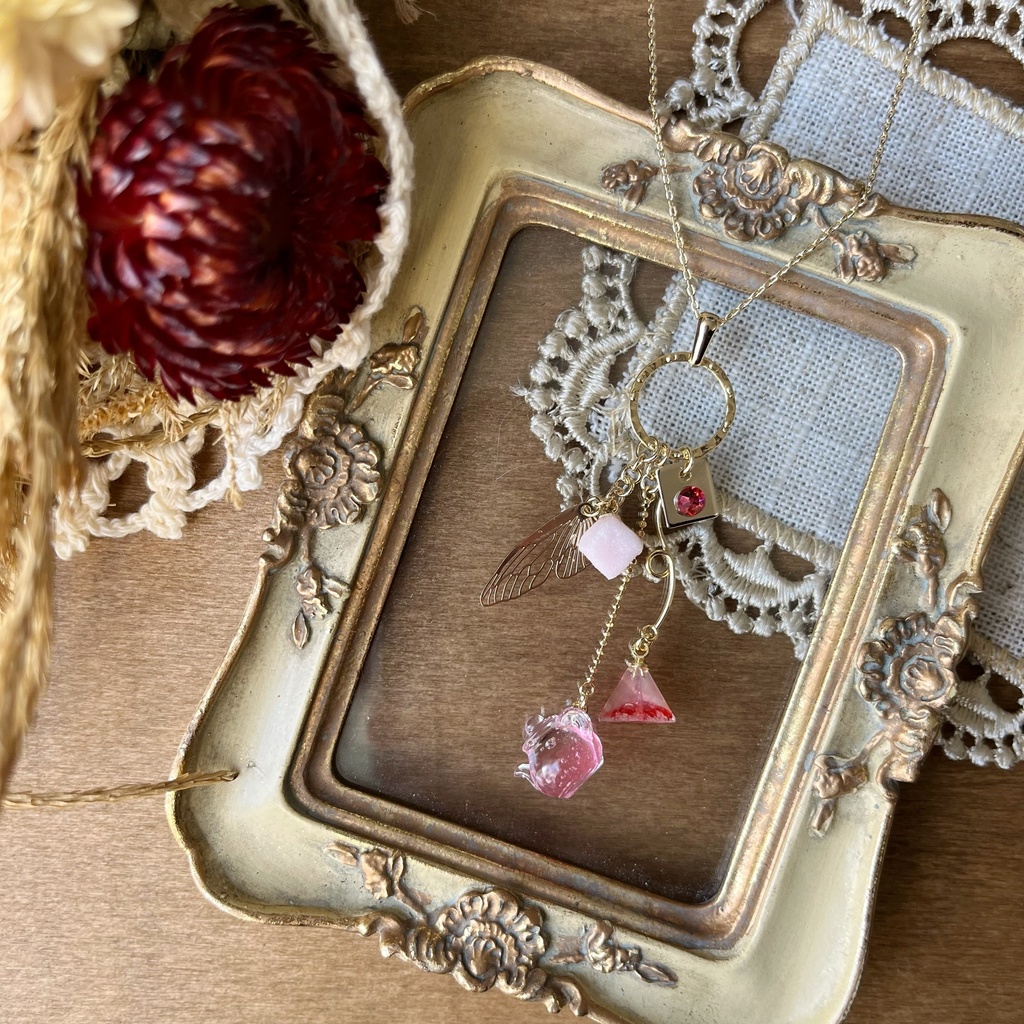 紅茶店モチーフネックレス