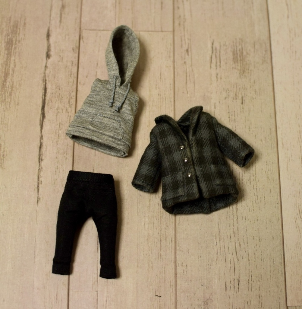 オビツ11サイズ チェックのコートセット