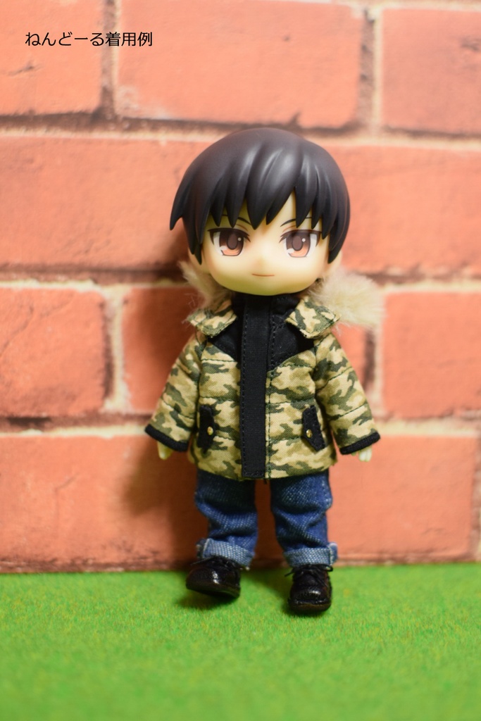 オビツ11サイズ カモフラ柄ダウンジャケット