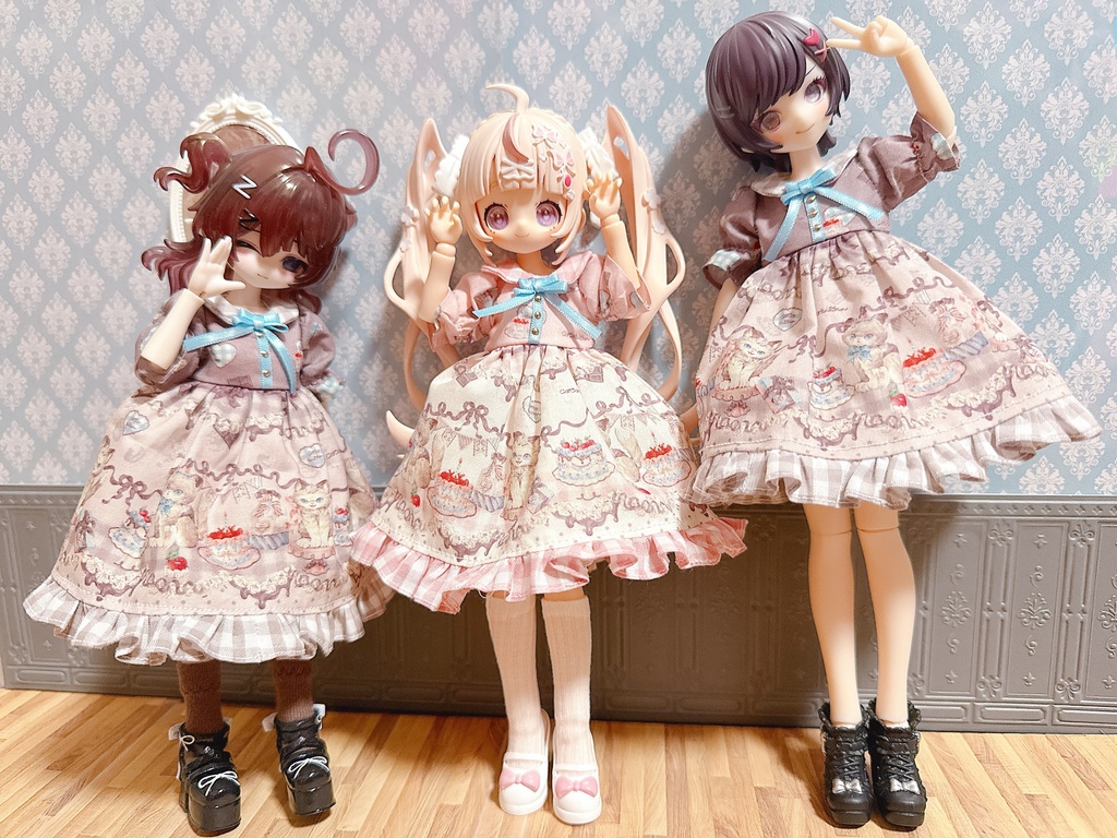 猫とミルクチョコレートワンピース