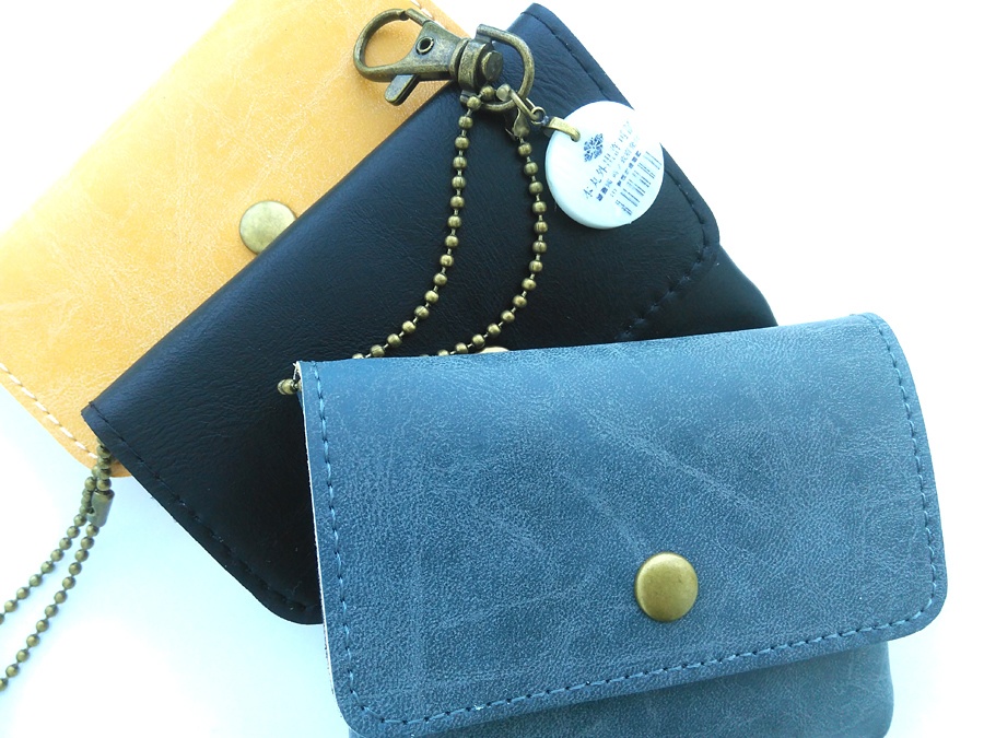 【刀剣乱舞】レザー調ケース　バッグチャーム / 本丸外出許可証