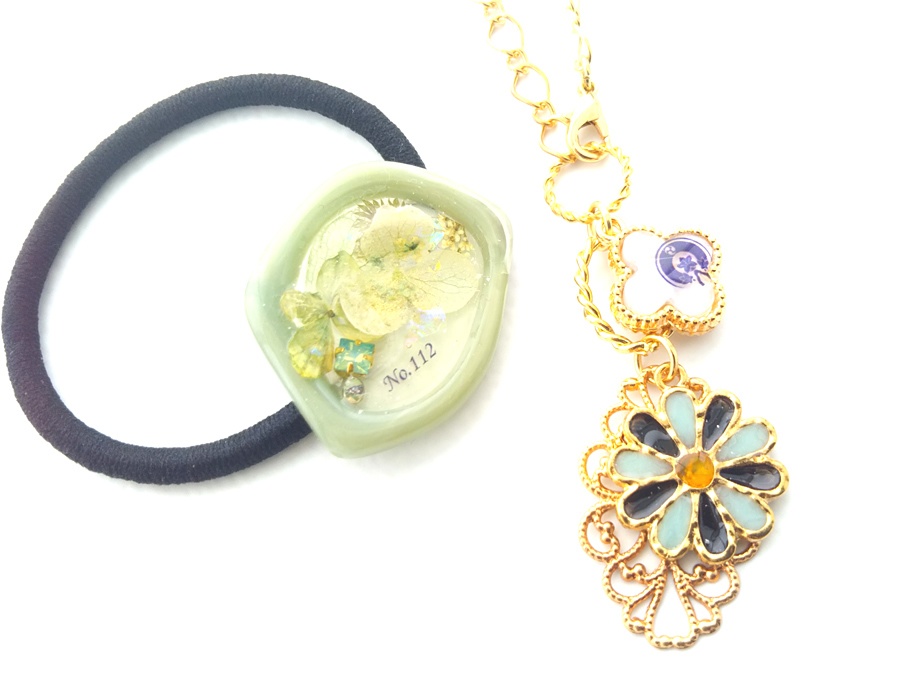 【刀剣乱舞】膝丸イメージ　ヘアゴム・バッグチャーム